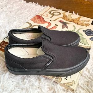 Vans black canvas slip on classic sneakers